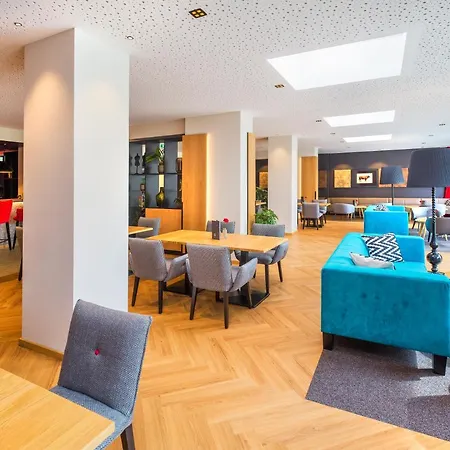 Hotel Jufa 4*